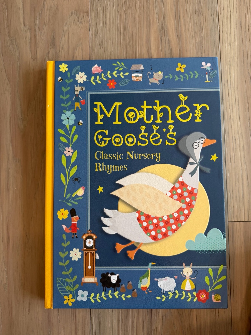 Mother Goose's Classic Nursery Rhymes Picture Book - Blue & Yellow